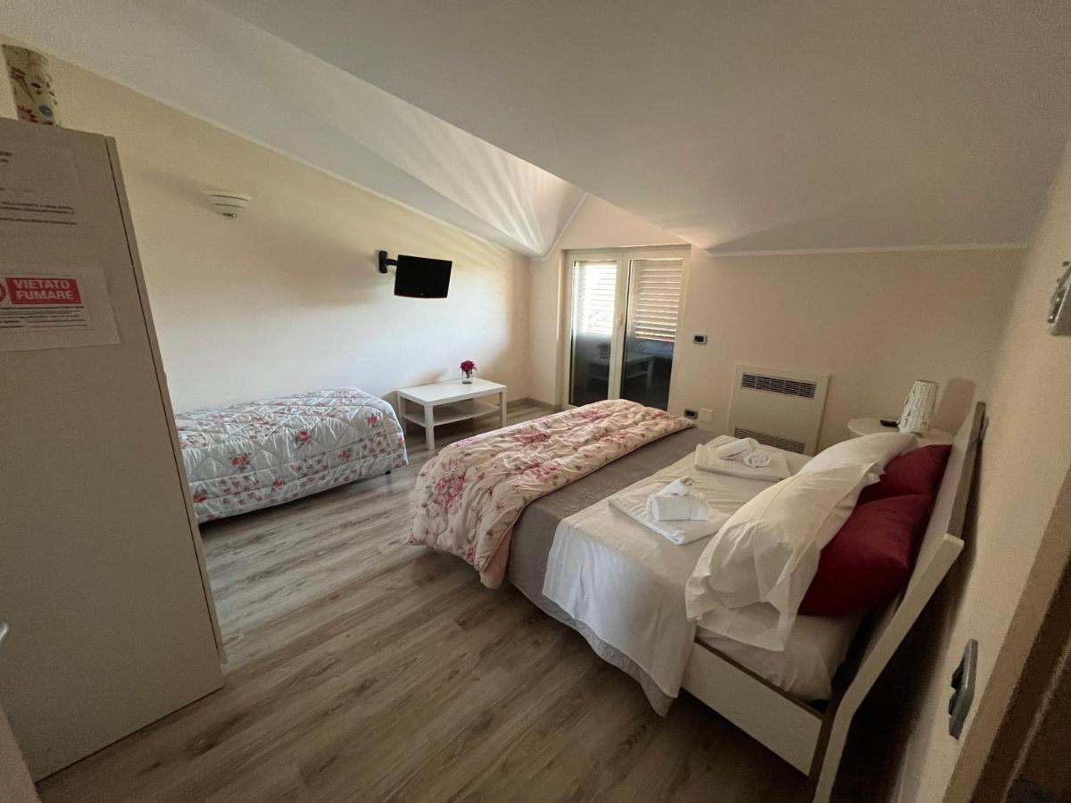 Le Gatte Bed & Breakfast Eboli Bagian luar foto